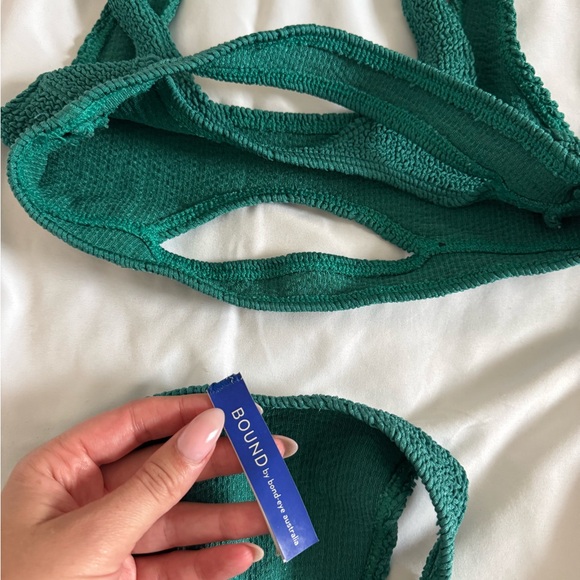 Bond Eye Bikini - Picture 3 of 3